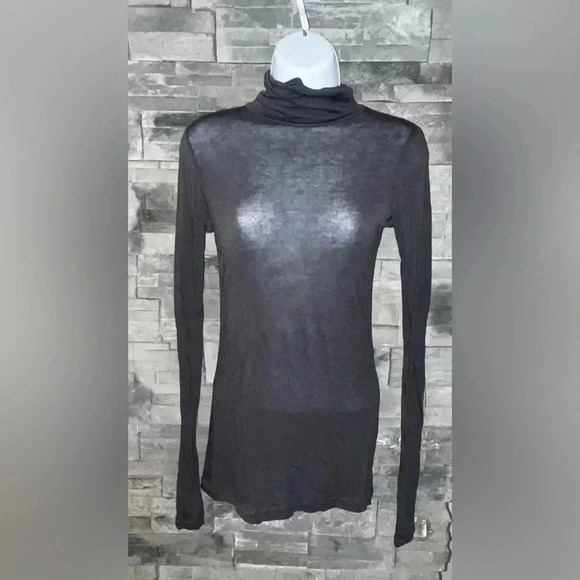 Modern chic sophisticated glam goth core sheer medium long sleeve top - Picture 1 of 2